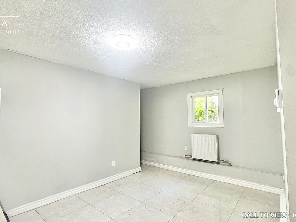 1st image of 457 King St E #3