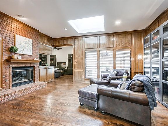 4th image of 2509 Richoak Dr