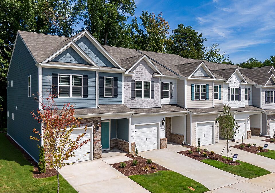1st image of 604 Oakbrook Pass Way #11