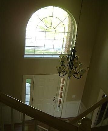 3rd image of 8275 Cloverdale Way