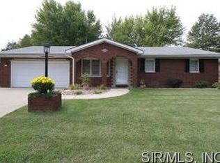 205 Kutter Dr, East Alton, IL
