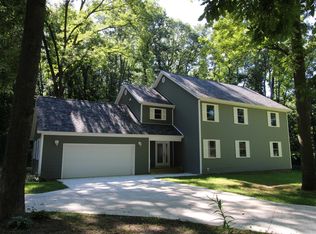 11450 Maple Rd, Plymouth, IN 46563