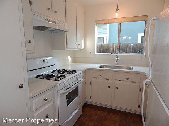 2nd image of 3662 32nd St APT 3