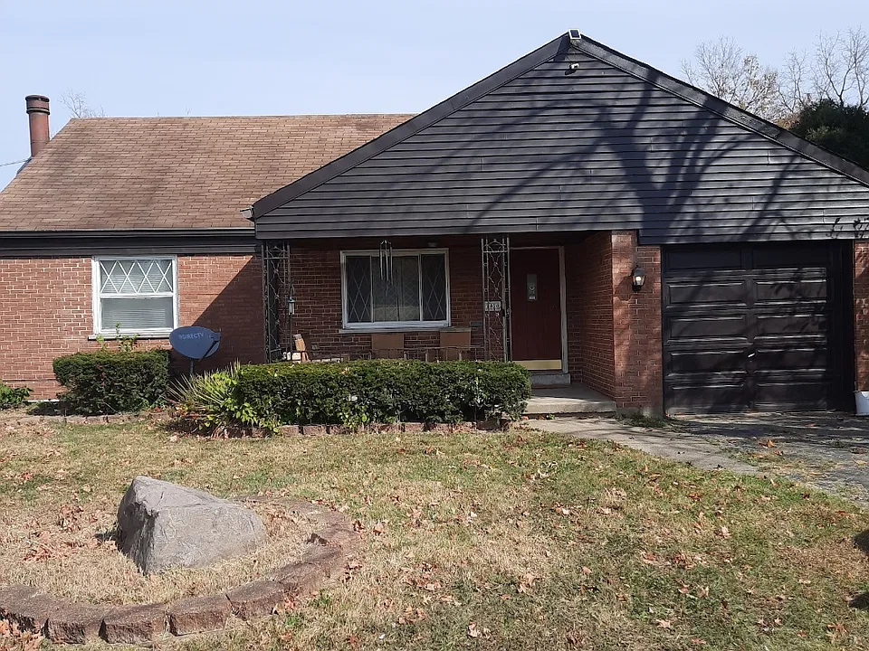 2420 Banning Rd