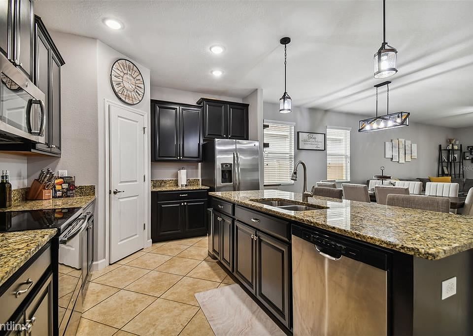 1st image of 11810R Winterset Cove Dr