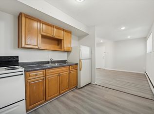 1302 W Albanus St #201, Philadelphia, PA 19141