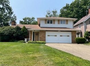 126 Lloyd Rd, Euclid, OH 44132