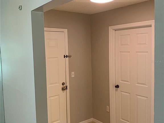 4th image of 5102 Clubside Dr #5102