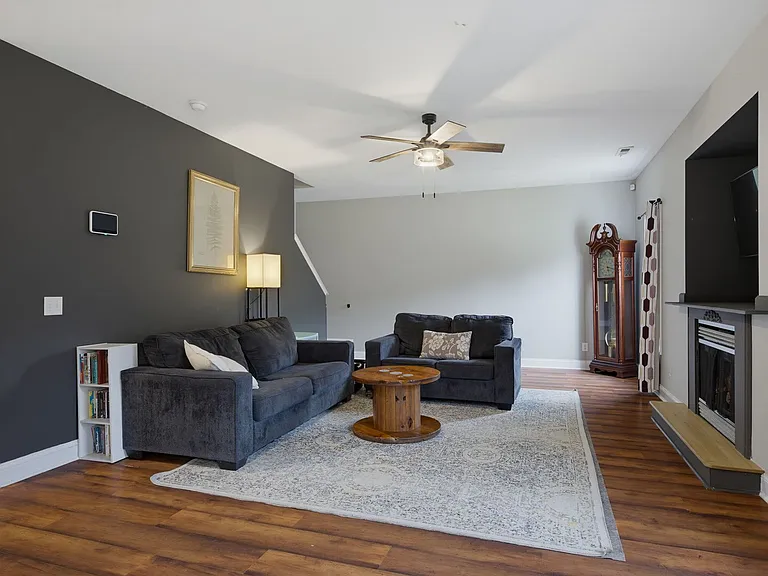 108 Willard Way — Photo 22