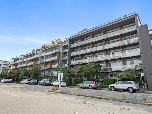 256 E 2nd Ave #413, Vancouver, BC V5T 0A7