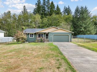 186 Home Town Dr, Kelso, WA 98626