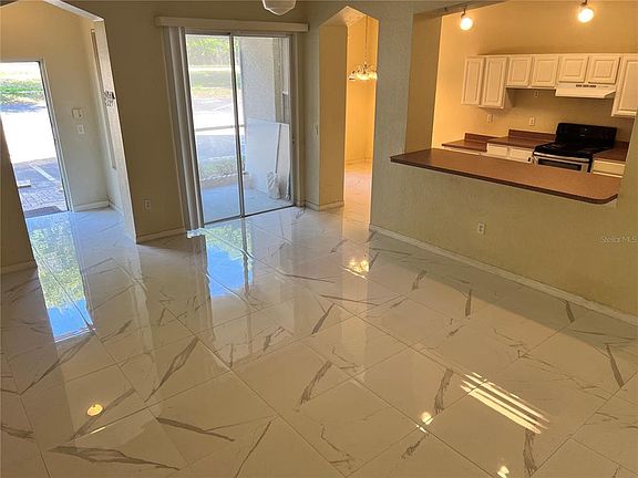 3rd image of 5054 Sunridge Palms Dr