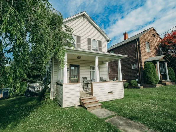 132 N 3rd St, Indiana, PA 15701