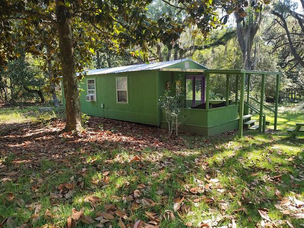 (undisclosed Address)