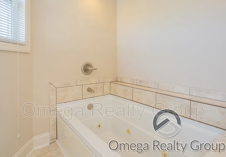 1919 Chandalar Ct — Photo 29