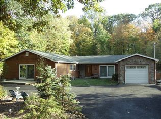 22 Green Valley Dr, Green Brook, NJ 08812