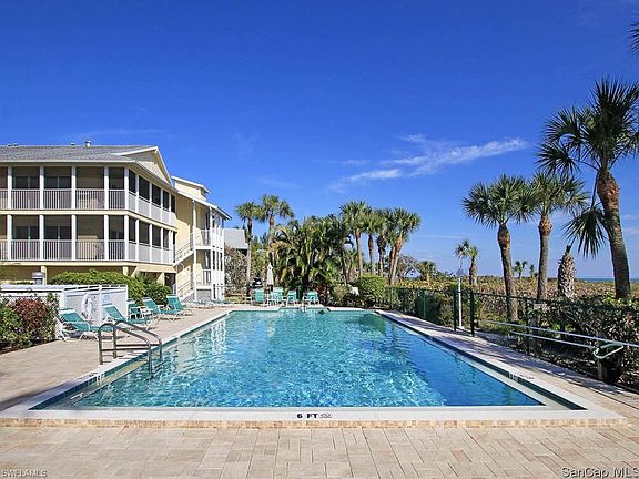 2nd image of 585 E Gulf Dr Unit B1