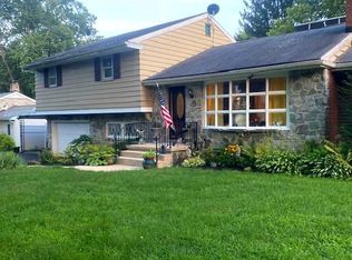 28 Conestoga Blvd, Lancaster, PA 17602