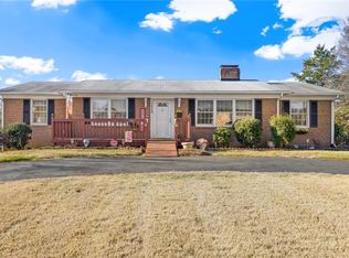 5040 Queensway Rd, Winston Salem, NC 27127