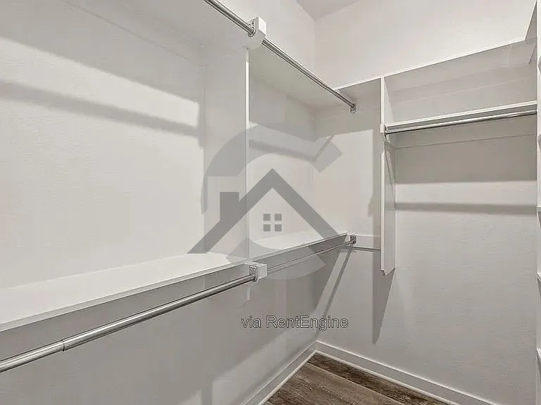 1725 Rohan Cir — Photo 14