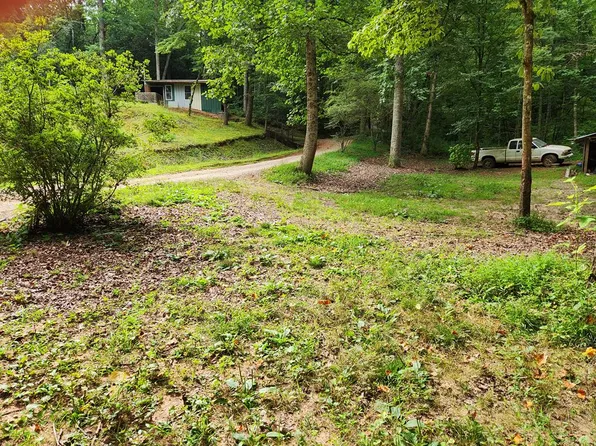134 Jewel Ln, Franklin, NC 28734