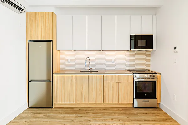 Rented by Nooklyn NYC LLC | media 71