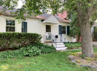 725 Richards Rd, Wayne, PA 19087