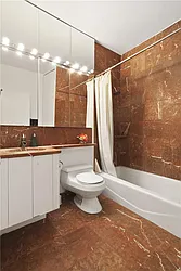 Rented by R New York