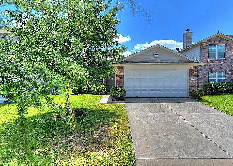 1st image of 2115 Diamond Crest Dr