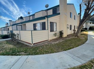 44454 15th St E APT 8, Lancaster, CA 93535