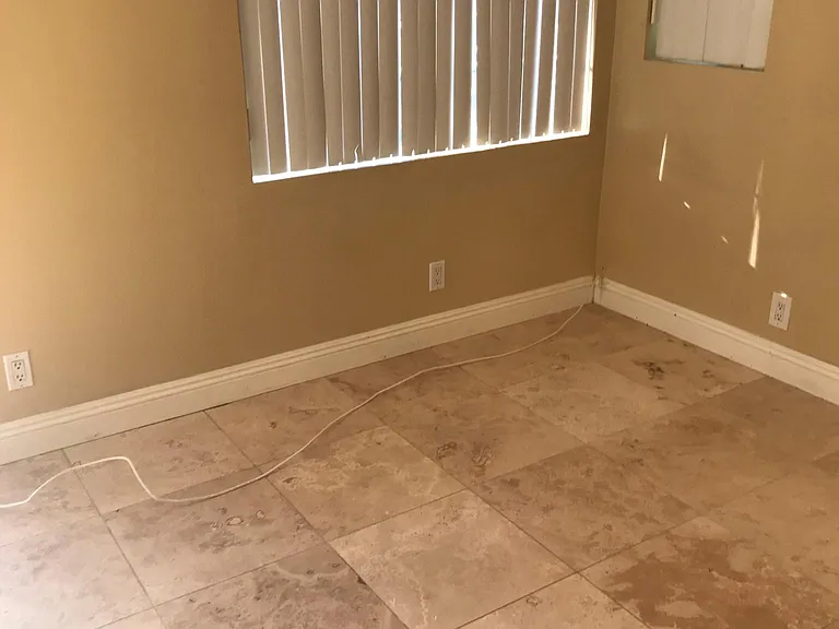 5538 Riverton Ave #A — Photo 10