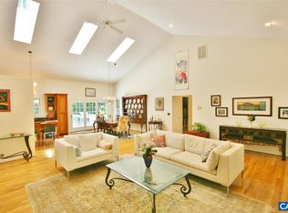 23 Camping Rdg, Nellysford, VA 22958