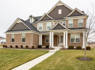 2900 Towne Meadow Dr, Carmel, IN 46032