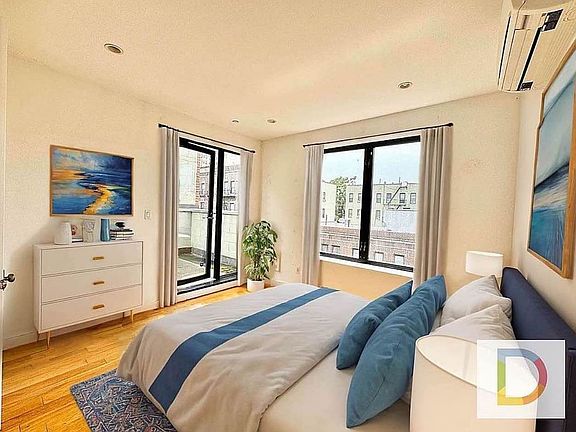 4th image of 319 Lincoln Pl #5F