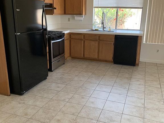 2nd image of 10575 Darwell Ct