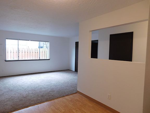 4th image of 2609 Neals Ln APT 3