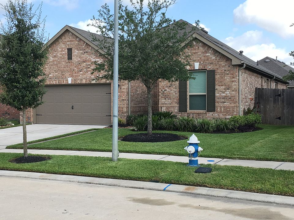 2nd image of 24110 Buffalo Cove Ln