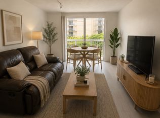 1670 Bay Rd APT 3D, Miami Beach, FL 33139