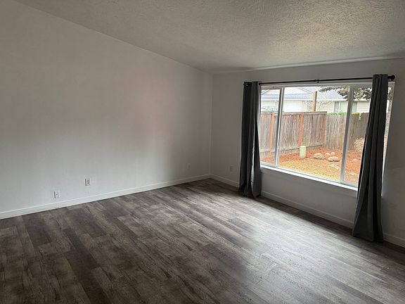2nd image of 845 NE 162nd Ave APT B