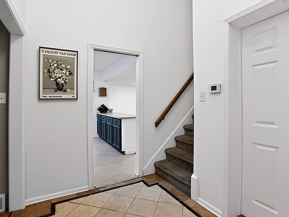 3rd image of 2614 W 44th St