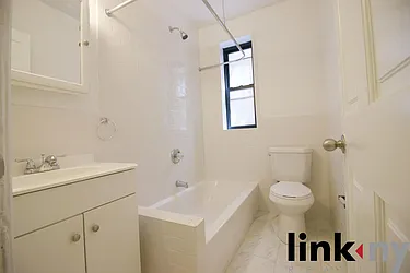 Rented by Link NY Realty