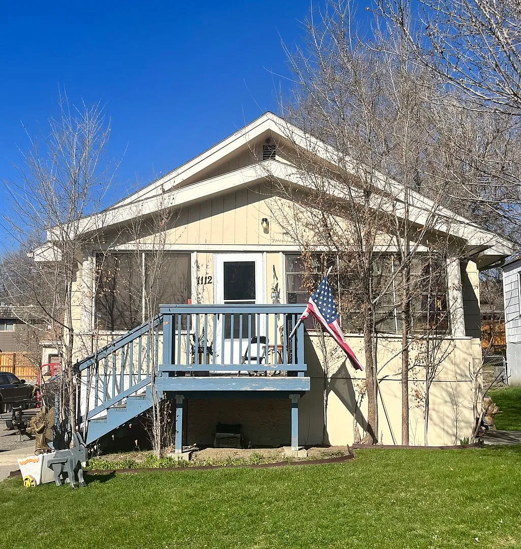 l1112 — Photo 2
