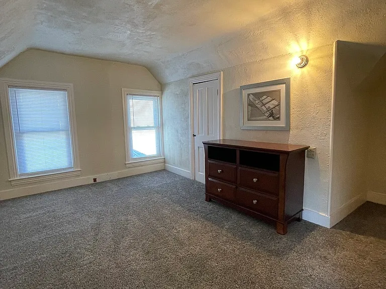 Third floor - Gaming or yoga room