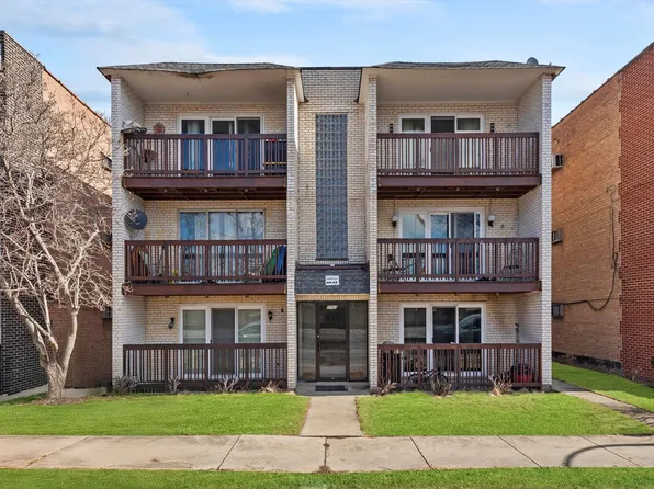5733 S Kenton Ave APT 3S, Chicago, IL 60629