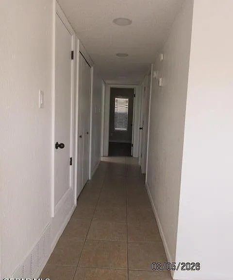 665 La Chapa Ave #B — Photo 8
