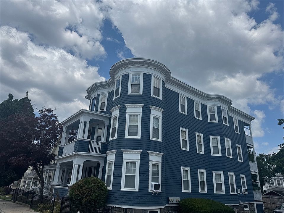 1st image of 24 Pierce Ave