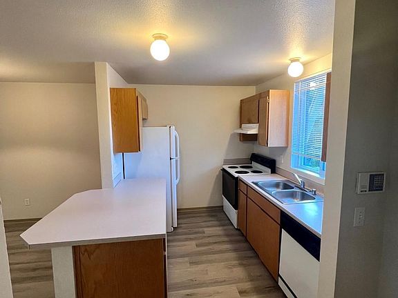 2nd image of 4723 S Puget Sound Ave #B