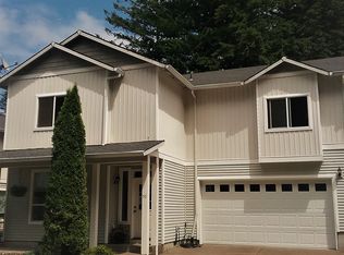 50 Katani Ln, Cascade Locks, OR 97014