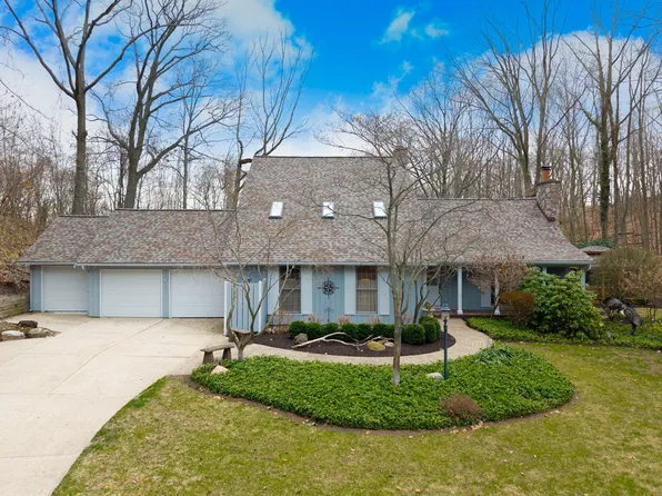 4671 Valleywood Ct, Holland, MI 49423