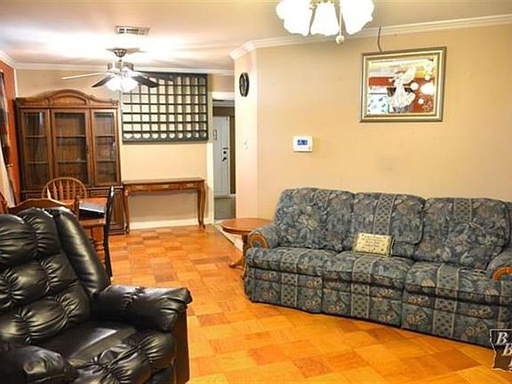 3rd image of 518 Highland Dr